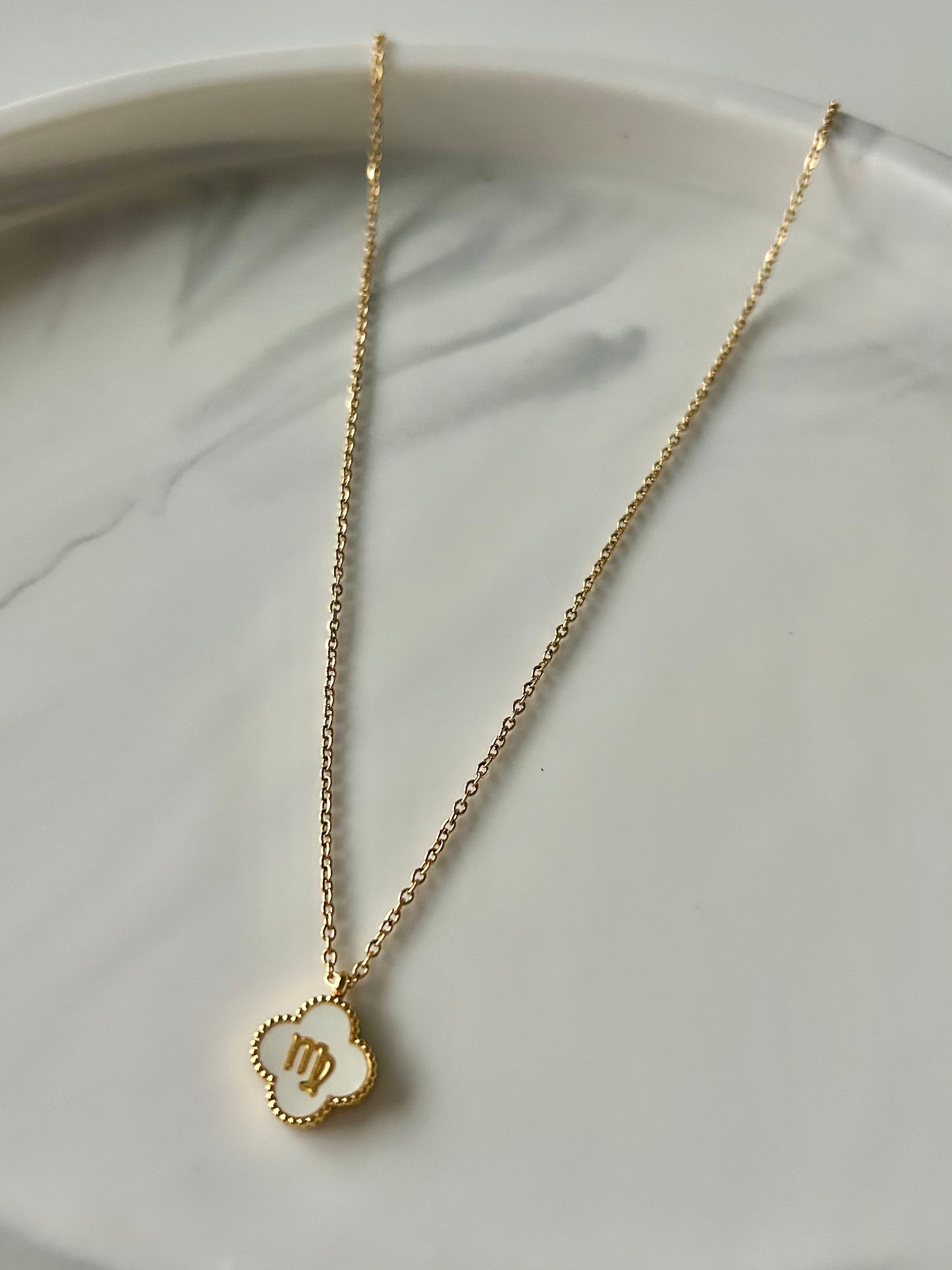 Colliers SIGNES ASTRO WHITE ✨