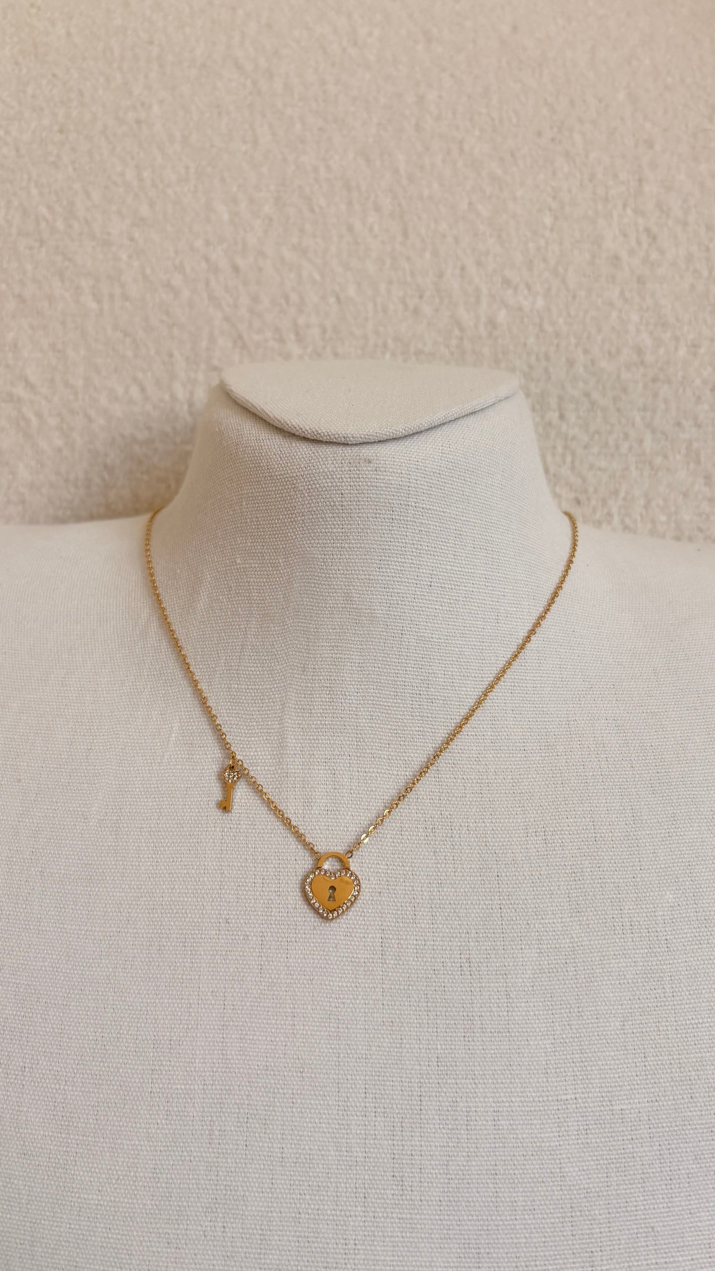 Collier DANA