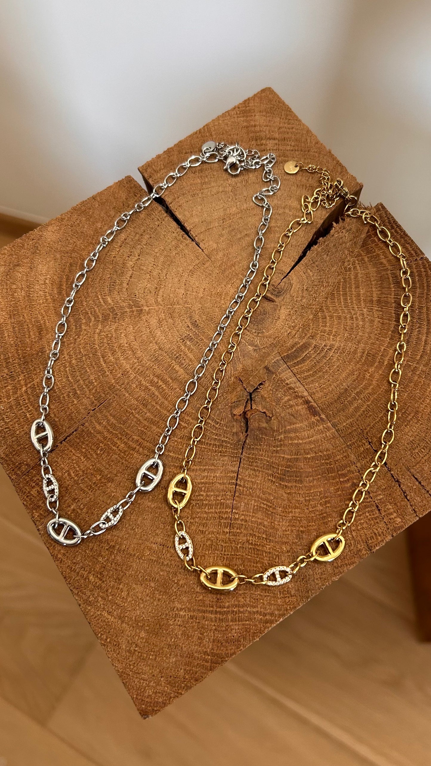 Collier NIAH