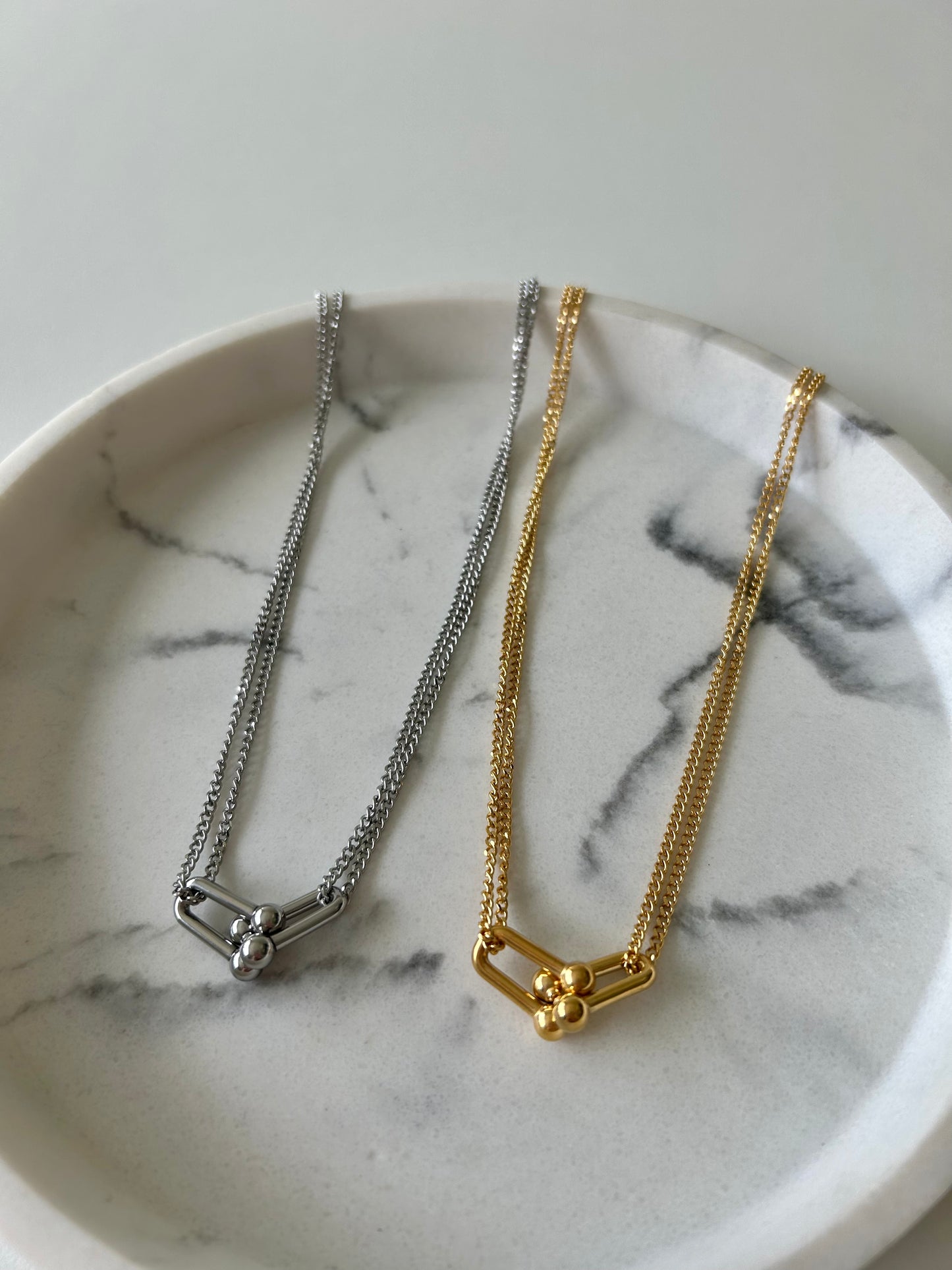 Collier CHARLIE