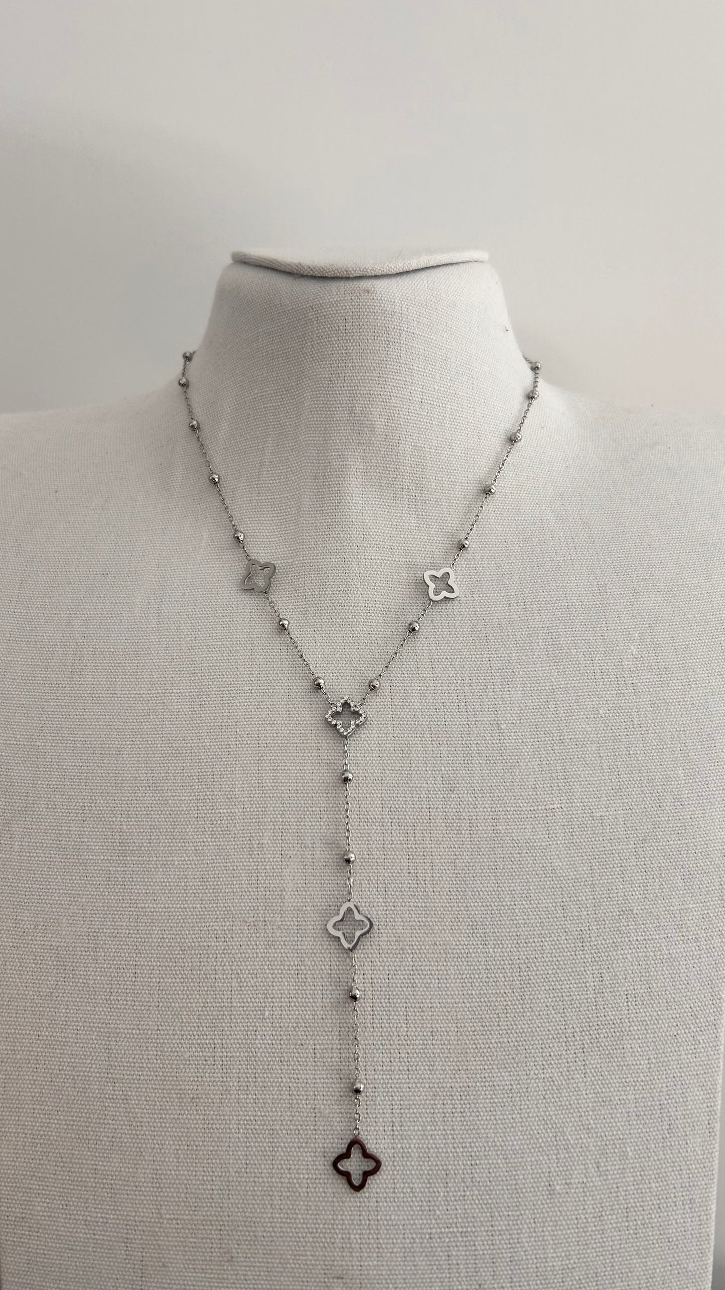 Collier MONA