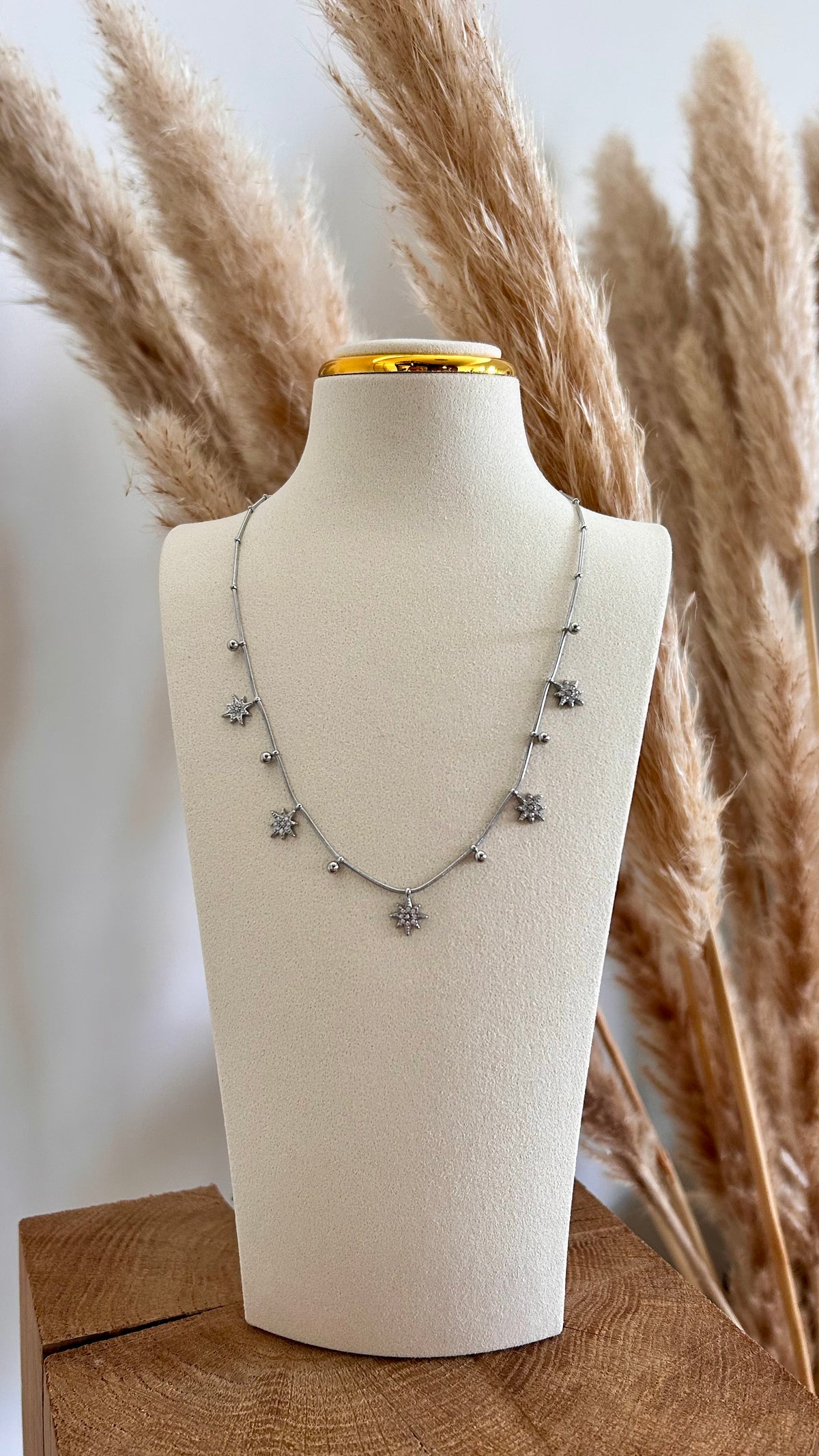 Collier LEANA